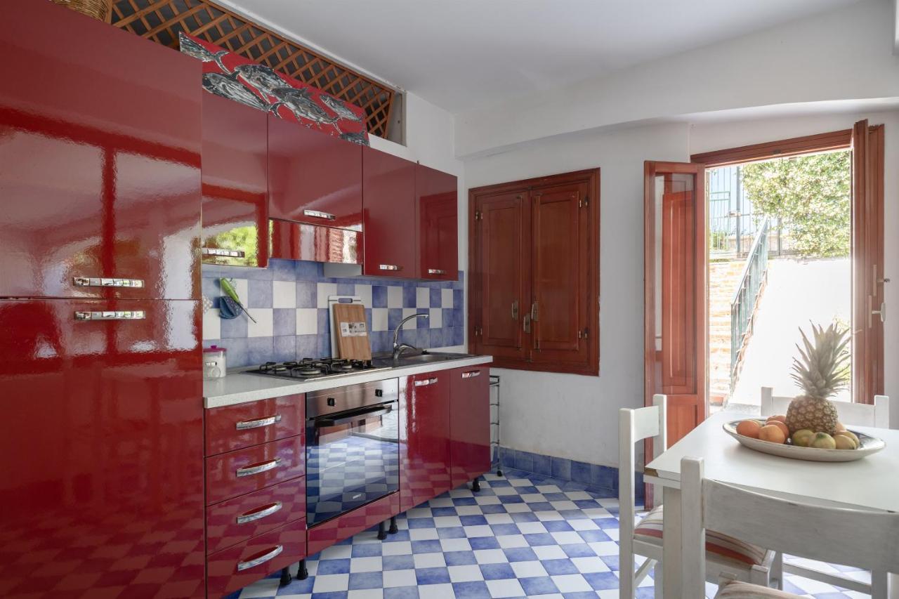 La Cueva Dello Scirocco By Domusicily Apartment Mondello Exterior photo